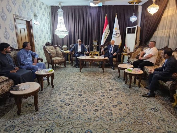 The head of the Zoroastrian representation in Baghdad, received the General Sheikh and advisor to the Prime Minister for tribal affairs, Adnan Hamid Shafi, the general sheikh of the Qara Lous tribe and the Kurds of the center, south and Feyli Kurds.
