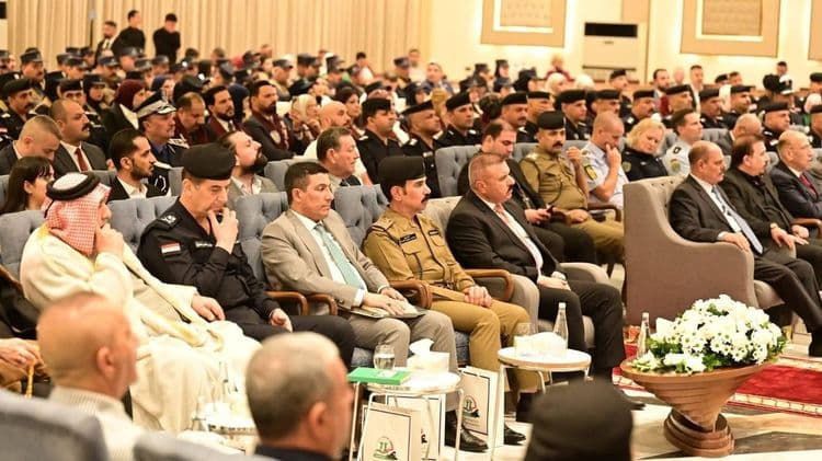 نماینده زرتشتی در کنفرانس سالانه پلیس جامعه در حضور وزیر کشور شرکت کرد