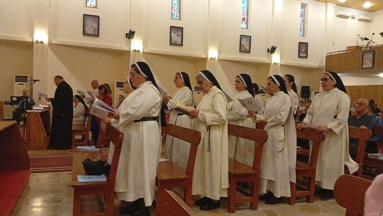 جەژنی پیرۆزی پاشکۆ بە هاوڕێیانی مەسیحی، خاچێک سیمبۆلی قوربانی گەورە و کەفارەتی مرۆڤایەتیە