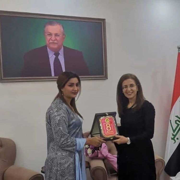 تهنئة بمناسبة يوم المراة العالمي